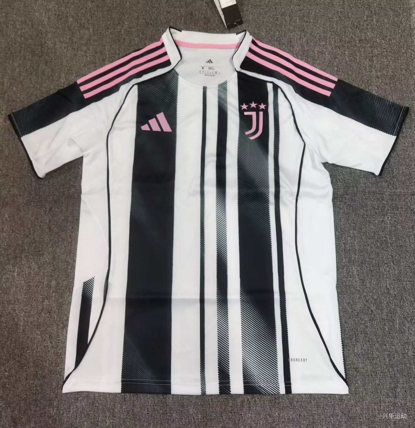 Juventus 25/26 Home Jersey Replica